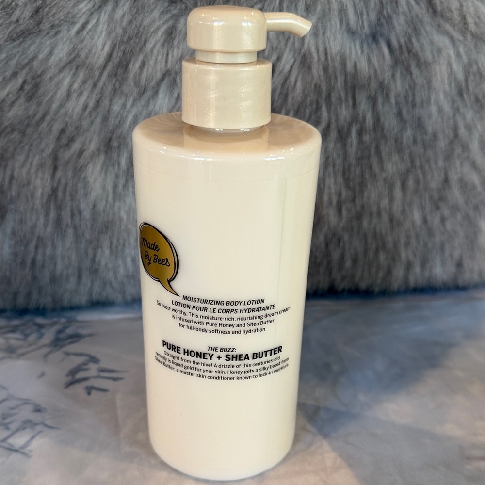 NWT Moisturizing Honey Shea Butter Body Lotion - Picture 2 of 2